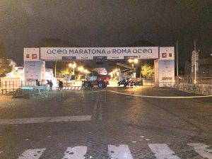 maratona di roma 2018 apa affissioni montaggio allestimento